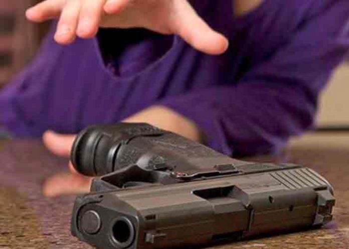 En México niño de 6 años se disparó con un arma de fuego