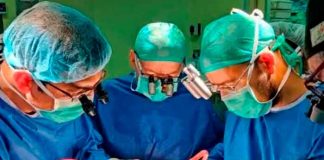 ¡Milagro! Separan dos bebés siameses tras compleja operación en Jordania