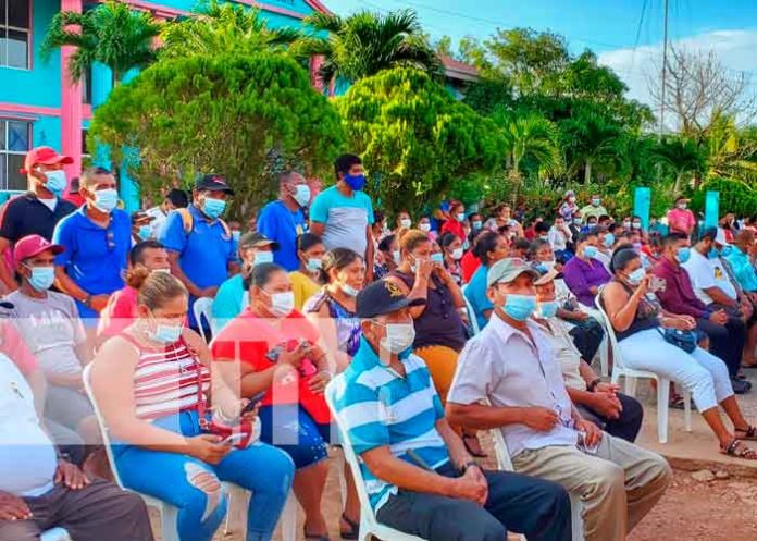 Reciben medios de vida tras huracanes en Nicaragua