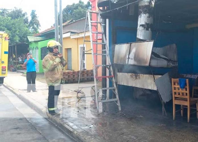 Negocio de pollo casi se quema