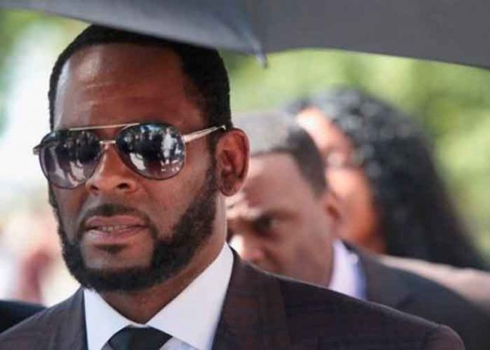 r-kelly YouTube elimina canales de R. Kelly tras condena por tráfico sexual