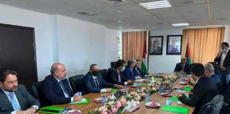 Embajadores de LatinoAmérica en reunión con ministros de agricultura palestino
