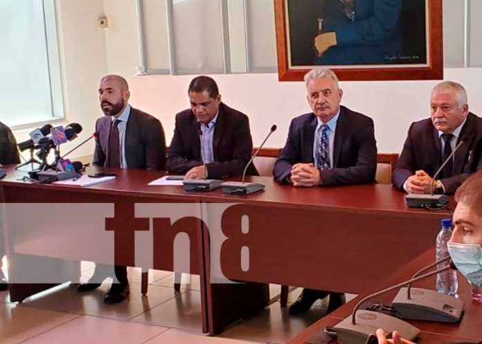 Delegación de Rusia en Nicaragua reunida sobre temas científicos