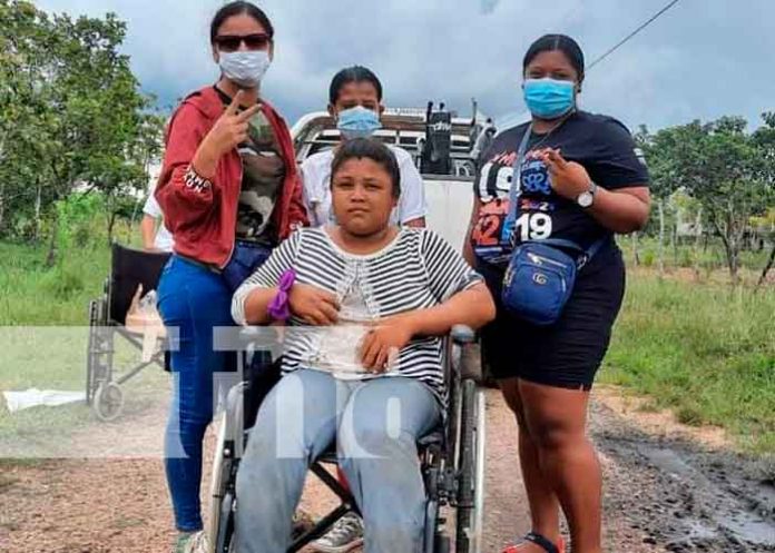 sillas-001 Reciben sillas de rueda en Bilwi