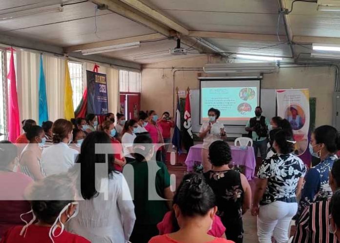 Fortalecen capacidades de las mujeres