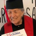 ¡La edad no es un límite! Se graduó de la universidad a los 93 años