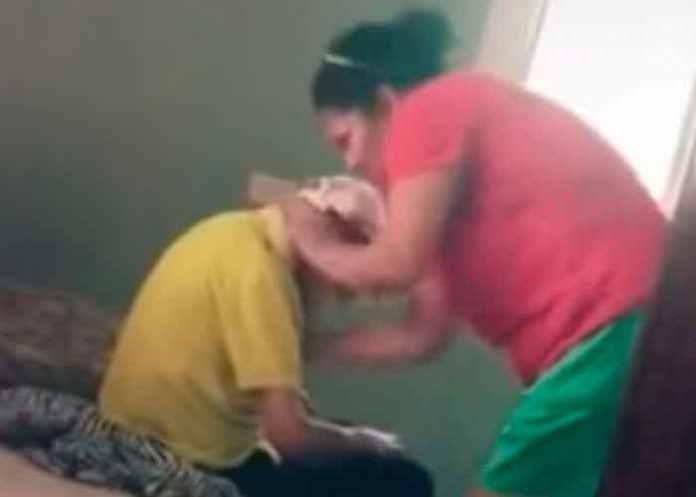 tendencias1 Mujer cuida a su ex suegro a pesar que su esposo la engañó y abandonó