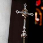 Terremoto en la Iglesia católica por abusos cometidos por curas en Francia Terremoto en la Iglesia católica por abusos cometidos por curas en Francia