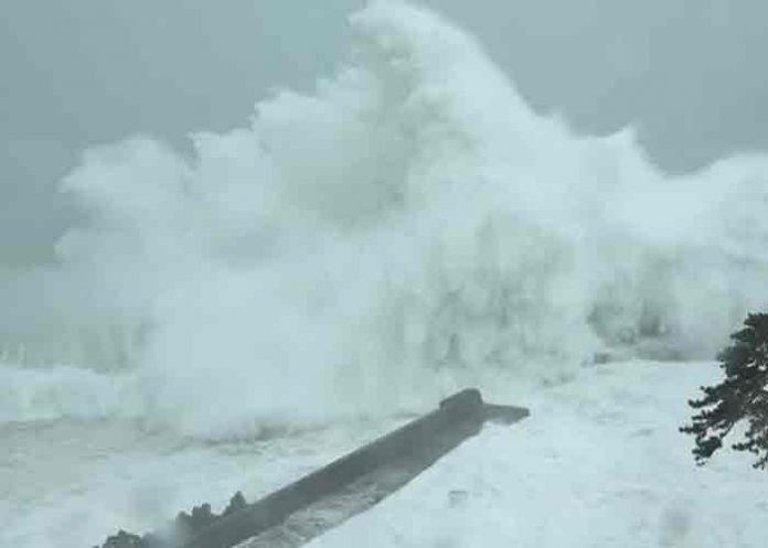 El tifón Mindulle deja cortes eléctricos y vuelos cancelados en Japón