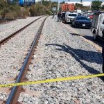 Tren le amputó ambas piernas a migrante