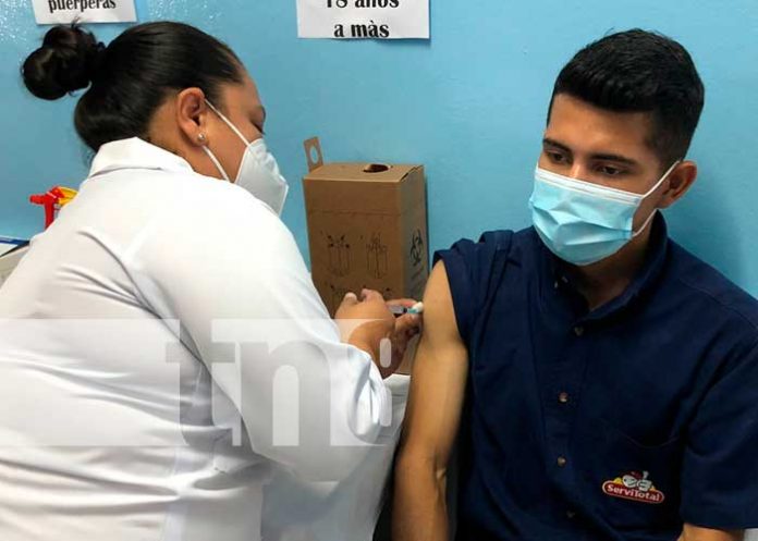 MINSA realiza jornada de vacunación para niños y mayores de 18 años