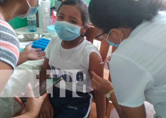 Jornada de una amplia vacunación contra el COVID-19 en Boaco