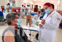 Vacunación COVID-19 de primera y segunda dosis en el Policlínico Iraní Jornada de vacunación en el Policlínico Iraní, Managua