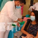 Mujeres embarazadas, puérperas y lactantes fueron vacunadas en Bluefields Jornada de vacunación a embarazadas en Bluefields