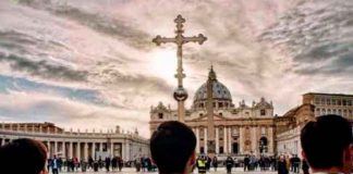 El Vaticano absuelve a dos curas implicados en abuso sexual