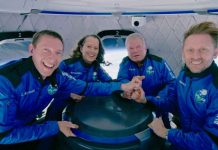 Actor de Star Trek flota dentro de la cápsula de Blue Origin en el espacio (VIDEO)