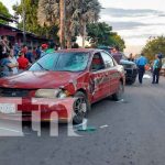 Fallece motociclista en los semáforos de los Mil Metros, Managua Fallece motociclista en los semáforos de los Mil Metros, Managua