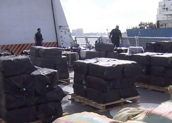 Incautan millonaria suma en mercancía de sustancias ilícitas en Florida.