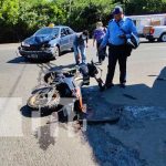 Motociclista resulta con múltiples lesiones en la Carretera Granada-Masaya Motociclista resulta con múltiples lesiones en la Carretera Granada-Masaya