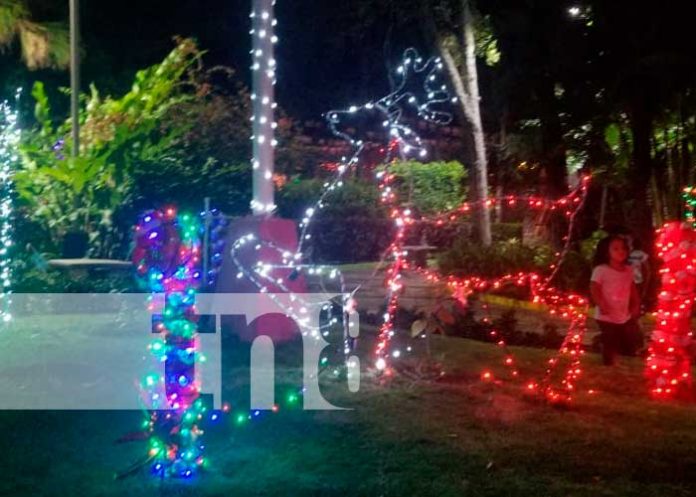 Encienden luces navideñas en Ocotal, Nueva Segovia