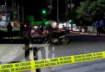 Joven fallece luego de tirarse de un tercer piso en una plaza de Managua Joven fallece luego de tirarse de un tercer piso en una plaza de Managua