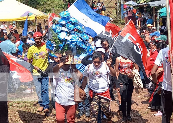 Militancia sandinista, rinde homenaje