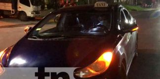 Mujer termina lesionada al ser atropellada por un taxi en Juigalpa