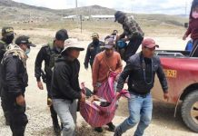Dos muertos y 60 heridos dejó como resultado un conflicto entre comunidades en Perú Dos muertos y 60 heridos dejó como resultado un conflicto entre comunidades en Perú.
