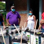 Familias de Granada reciben bonos de parte del Ministerio de Economía Familiar