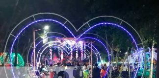 Ya se siente los aires navideños en parques de Carazo