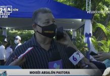 Nicaragua: Analista Moisés Absalón ejerce su derecho al voto Nicaragua: Analista Moisés Absalón ejerce su derecho al voto