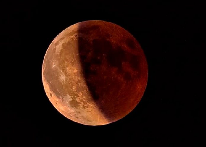 Esta es la fecha en que se podrá ver el último eclipse lunar del año