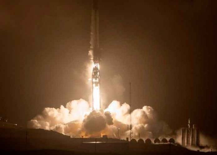 Despega con éxito DART, la primera misión de defensa planetaria