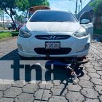 Managua: Anciano termina bajo las llantas de un carro con su bicicleta Managua: Anciano termina bajo las llantas de un carro con su bicicleta