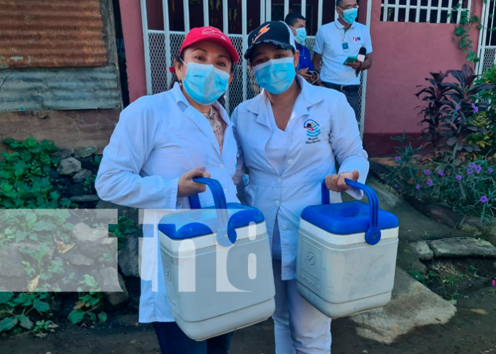 345 Médicos y enfermeras listos para la jornada de vacunación