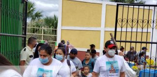 Familias visitan camposantos en Matagalpa