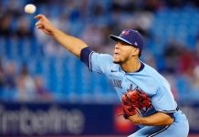 jose, berríos, azulejos, toronto, blue, jays,