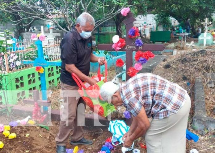 WhatsApp Image 2021-11-02 at 2.30.15 PM (1) Conmemoración fieles Difuntos