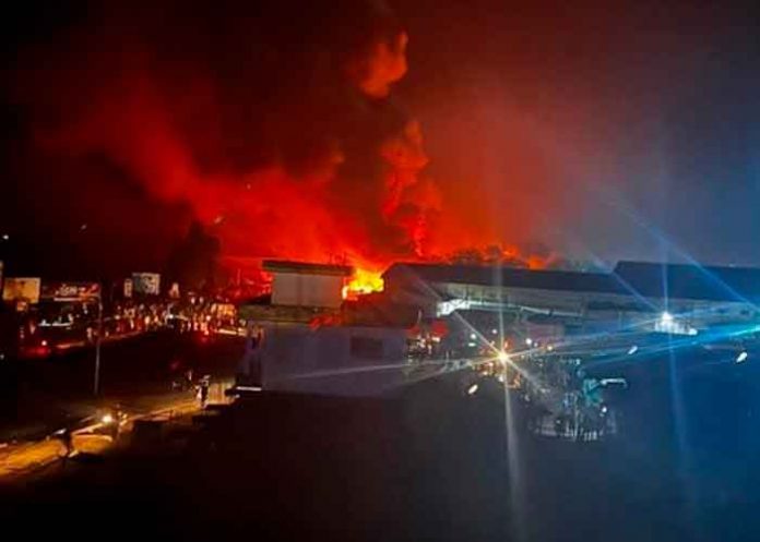 africa2 Al menos 99 muertos tras explosión de camión cisterna en África