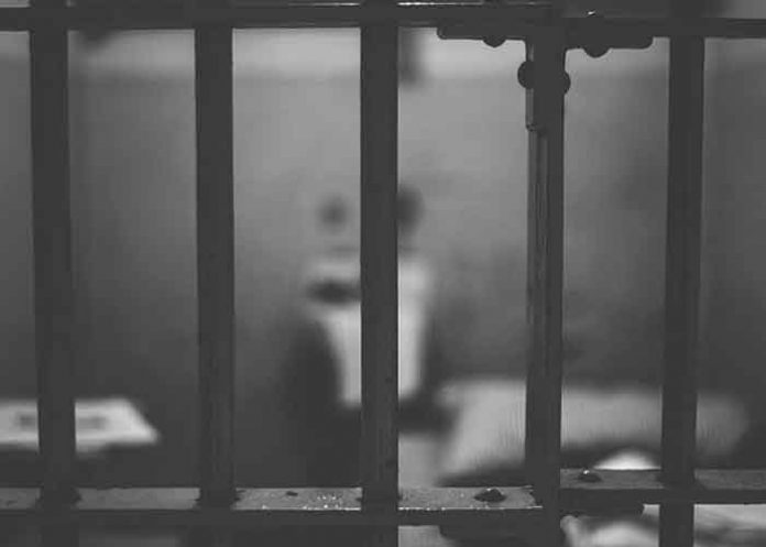 Foto:Dictan Cadena perpetua por matar a sus hijos en Alemania