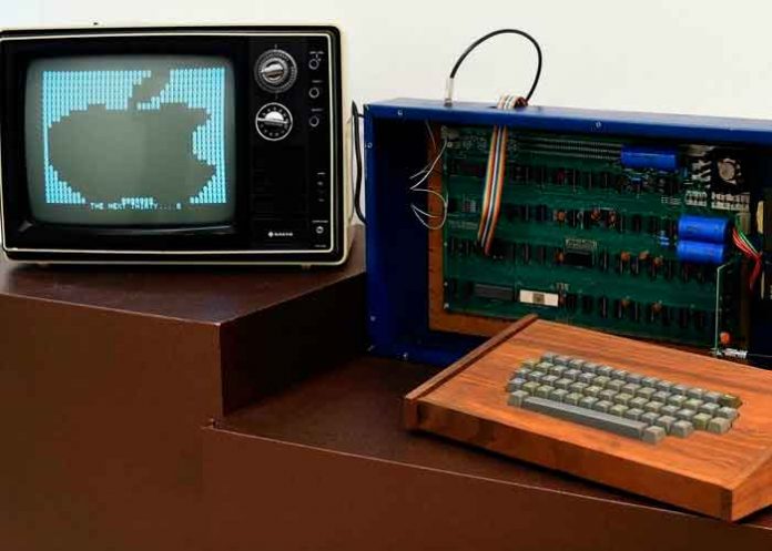 apple Subastan ejemplar del primer modelo de Apple de hace 45 años