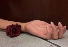 Argentina: La esconde bajo la cama tras golpearla y creer que la había matado Escondió a su ex bajo la cama tras golpearla y creer que la había matado en Argentina