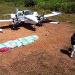 Honduras intercepta una avioneta con cocaína procedente de Suramérica Honduras intercepta una avioneta con cocaína procedente de Suramérica