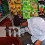 MINSA realiza jornada de aplicación de BIORAT en el departamento de León Aplicación de BIORAT en mercado de León