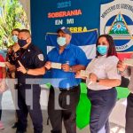 Entregan bono educativo a funcionarios de las dependencias de MIGOB Nicaragua Entrega de bono educativo para funcionarios del MIGOB