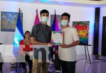 Jóvenes sandinistas reciben reconocimiento por su labor en los barrios de Managua