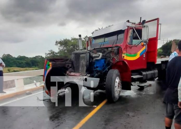 camion-1 Accidente de tránsito deja un lesionado en carretera Nandaime-Granada