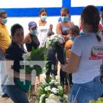Familias visitaron a sus fieles difuntos en Juigalpa, Chontales
