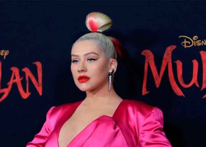 Christina Aguilera confirma que estará en los Latin Grammy