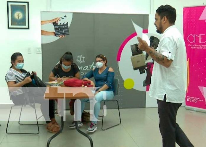 cine-nicaragua-01 Universitarios de Nicaragua en curso sobre cine